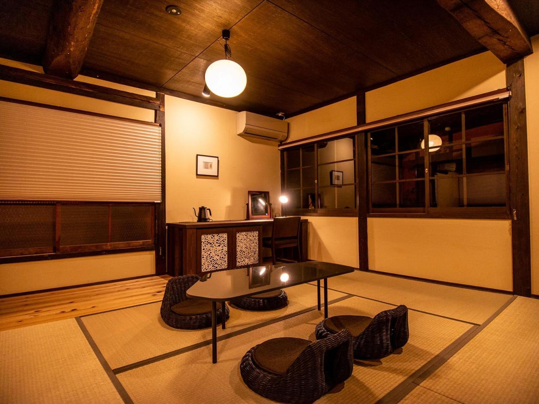 Nipponia Hotel Ozu Castle Town Exterior foto