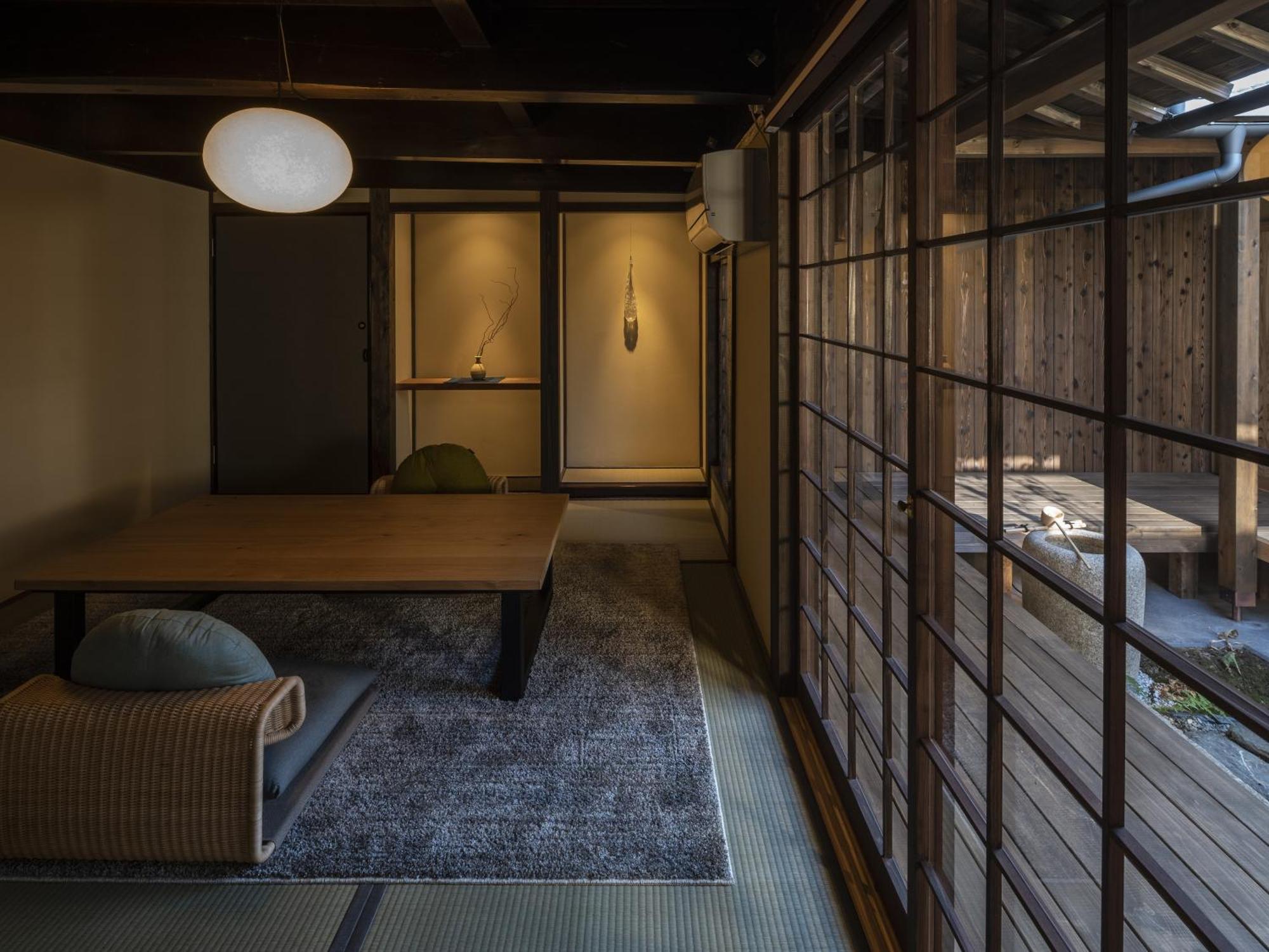 Nipponia Hotel Ozu Castle Town Exterior foto