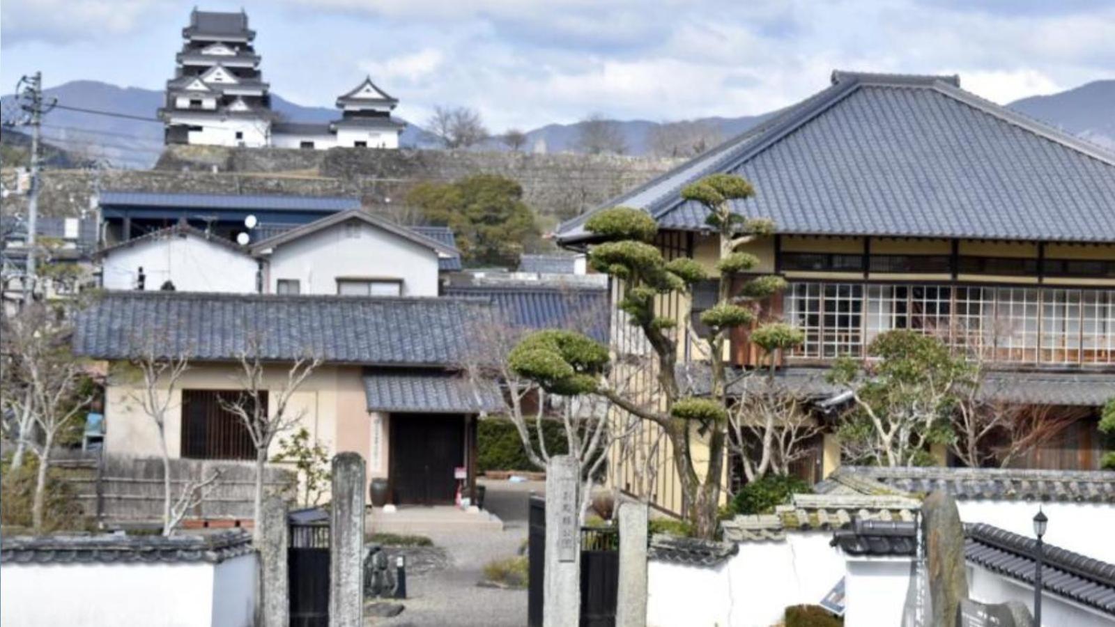 Nipponia Hotel Ozu Castle Town Exterior foto